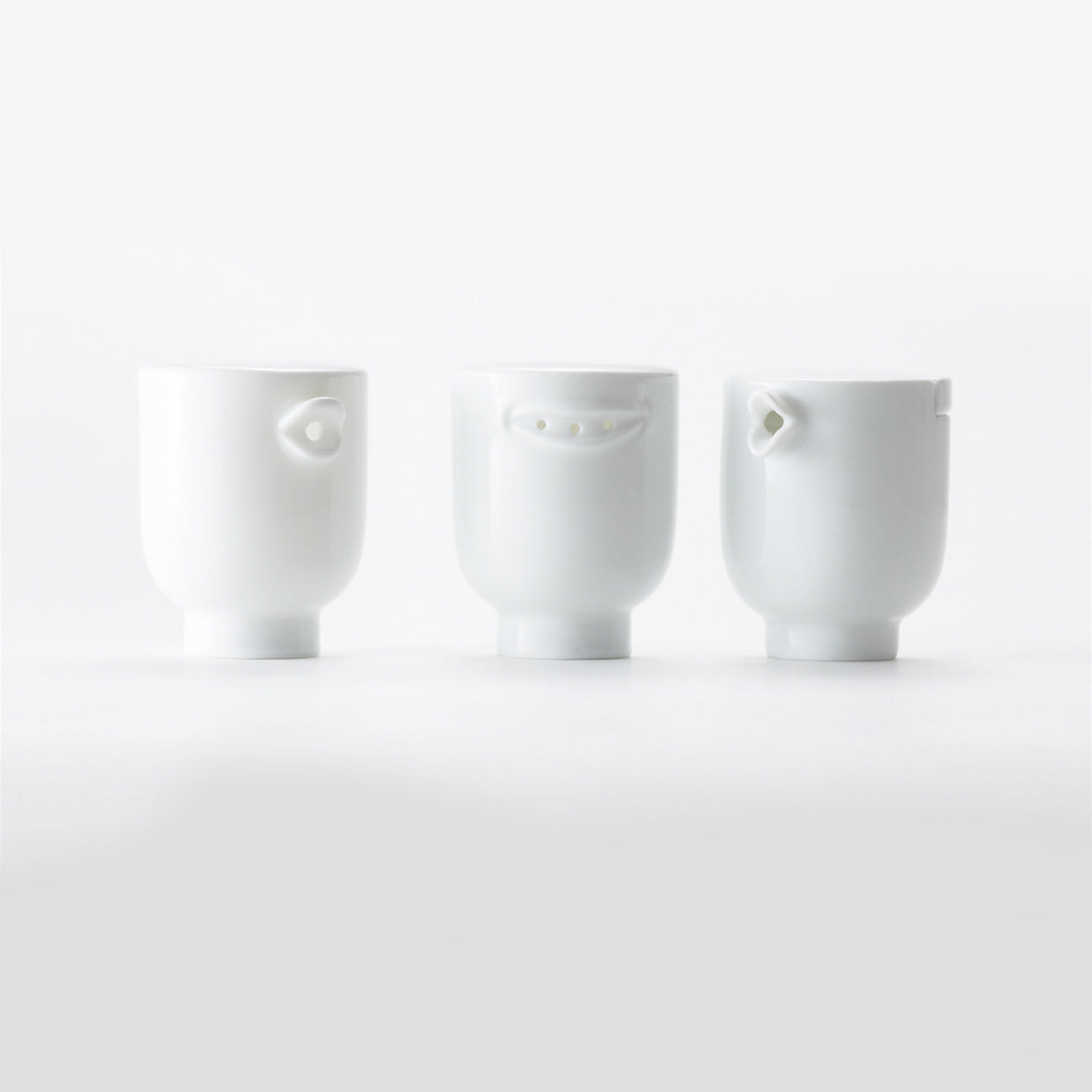 Talking Pepper Shaker by +d Pepper Shaker +d