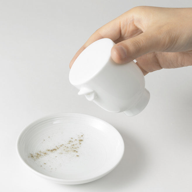 Talking Pepper Shaker by +d Pepper Shaker +d