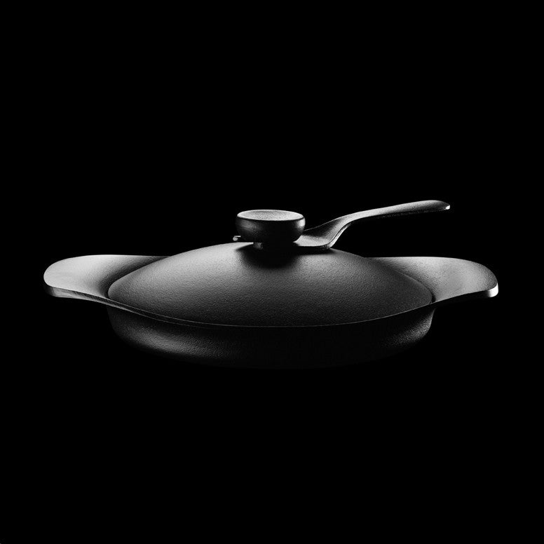 Nambu Tekki Cast Iron Grill Pan by Sori Yanagi Cookware Sori Yanagi