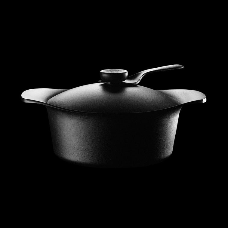 Nambu Tekki Cast Iron Pot by Sori Yanagi Cookware Sori Yanagi